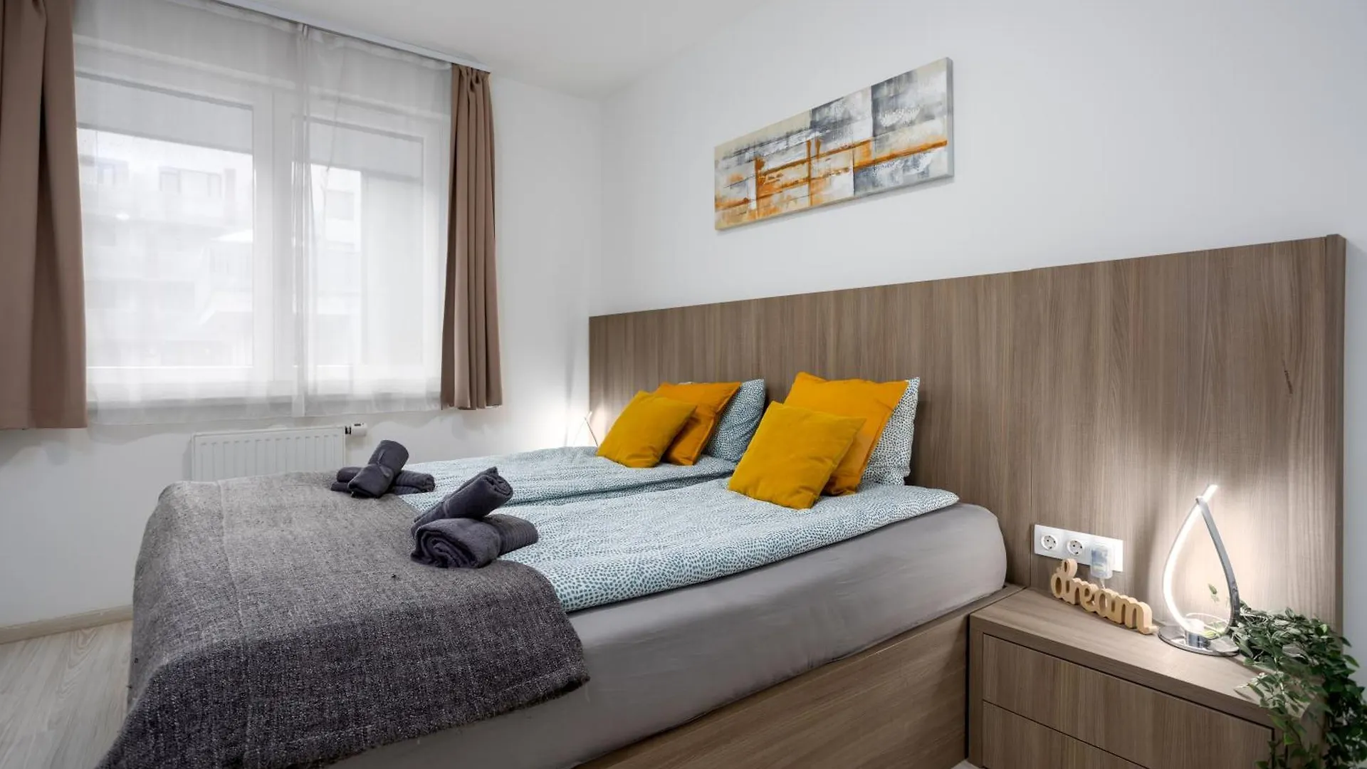 Apartment Luxury Atrium Residences Budapest