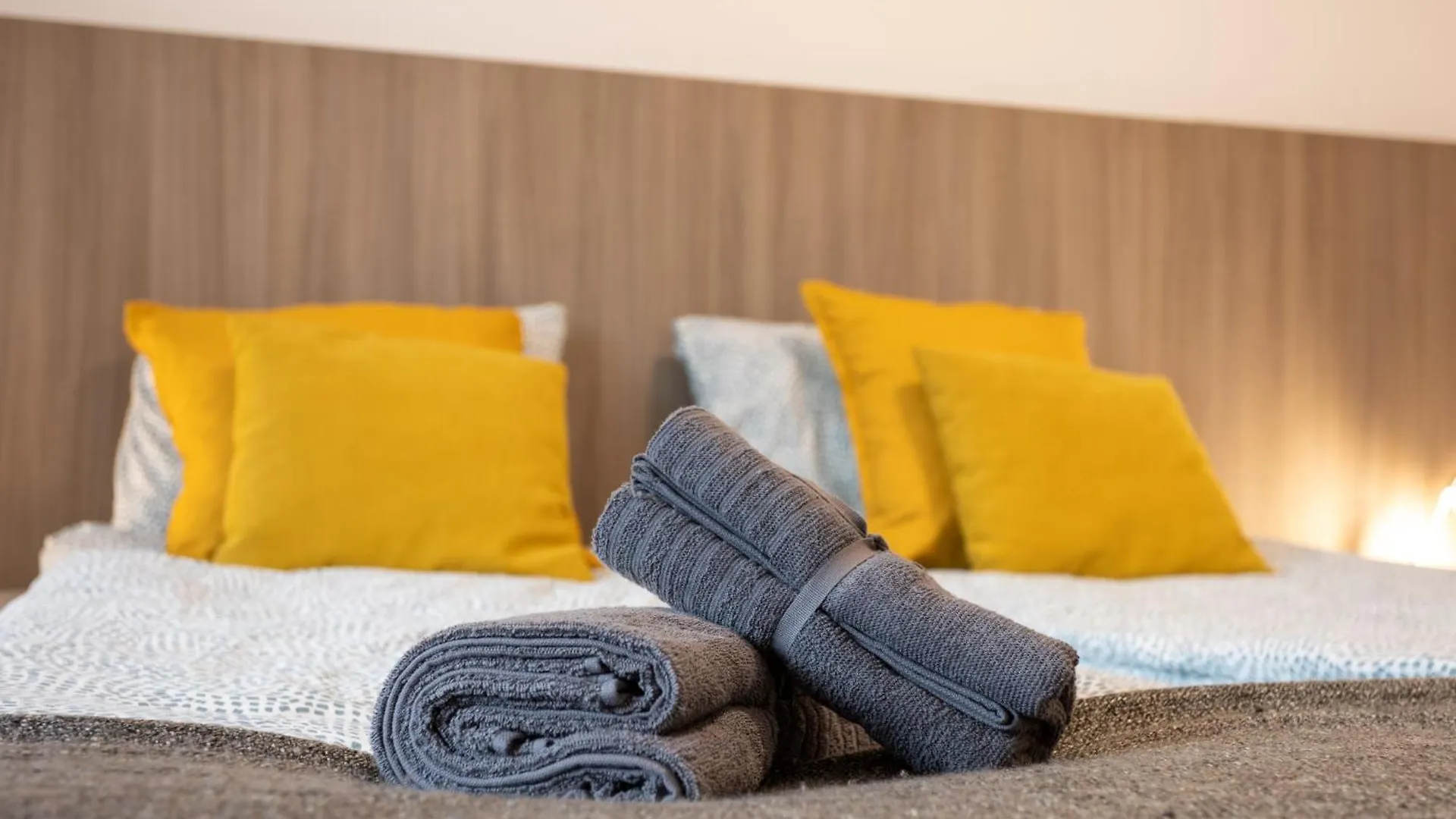 Apartament Atrium Residences With Balcony And Ac Budapesta